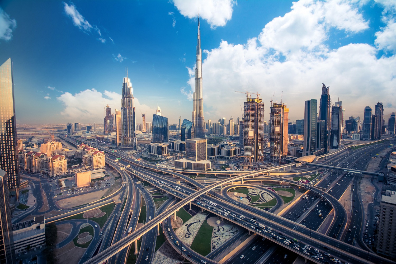 Top 10 Tourist Attractions in Dubai You Must Visit